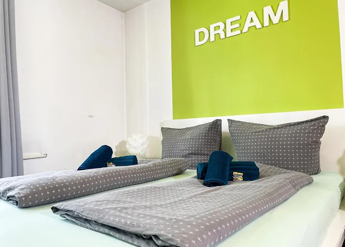 Mrs. Gold & Mr. 1 Appartement *