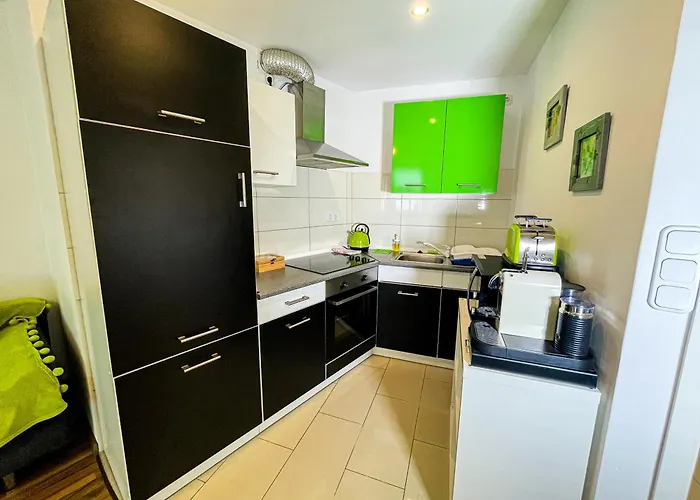 Mrs. Gold & Mr. 1 * Brême